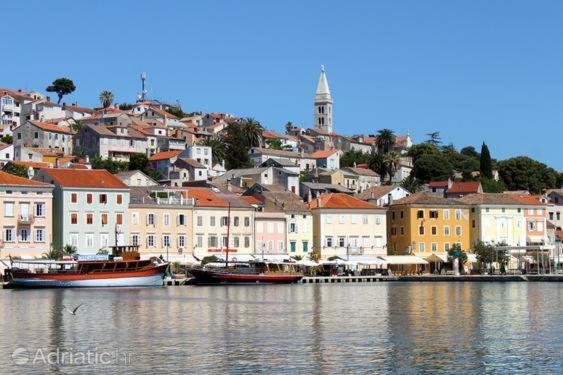 App With A Lovely Patio Mali Lošinj Extérieur photo